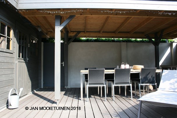 FOTO 3 -OVERKAPPING MET BERGRUIMTE JANMOOIETUINEN